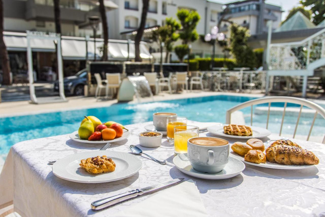 Royal Boutique Hotel Riccione Eksteriør bilde