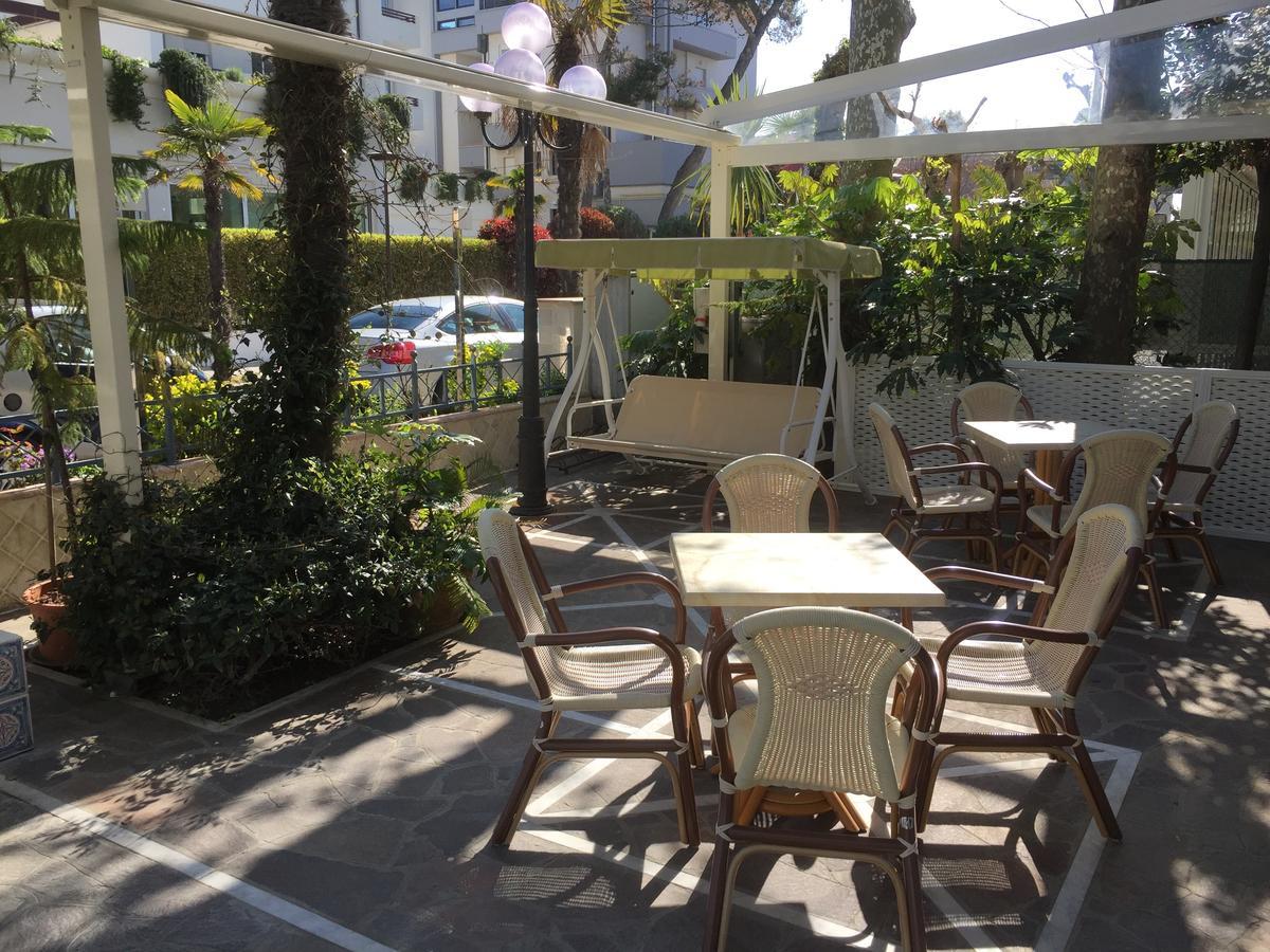 Royal Boutique Hotel Riccione Eksteriør bilde